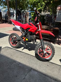 Moto de gasolina like new $450 pague
