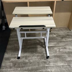 Mind reader Compact Computer Desk