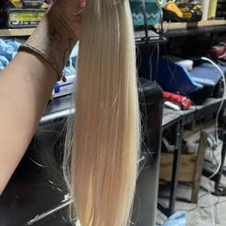 Full Shine Blonde Extensions 18 In ( Remy Hair) 