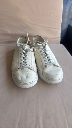Authentic Louie Vuitton LV sneakers