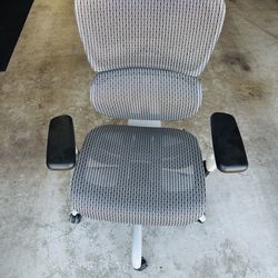 Premium office chair