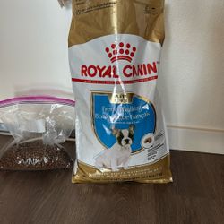 Royal Canin Puppy Food French Bulldog 