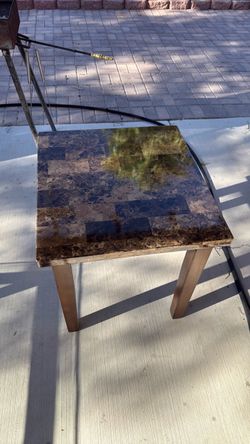 End table