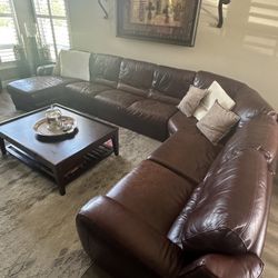 Real Leather Sectional Couch (Brown)