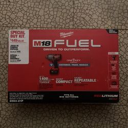 Milwaukee M18 Fuel w/ONE-KEY 1/2” High Torque Impact Wrench Kit w/Friction Ring Model 2863-21P