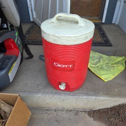 Water Dispenser