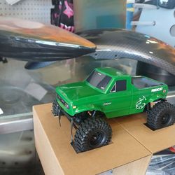Redcat Ascent  32 v2 RC Rock Crawler Truck