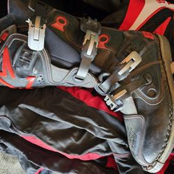 Dirt Bike Equipment 