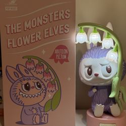 Pop Mart - Labubu Flower Elves Lamp