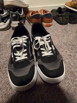 size 11.5 men's shoes vans