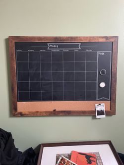 Calander chalk cork board