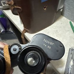 Binoculars 