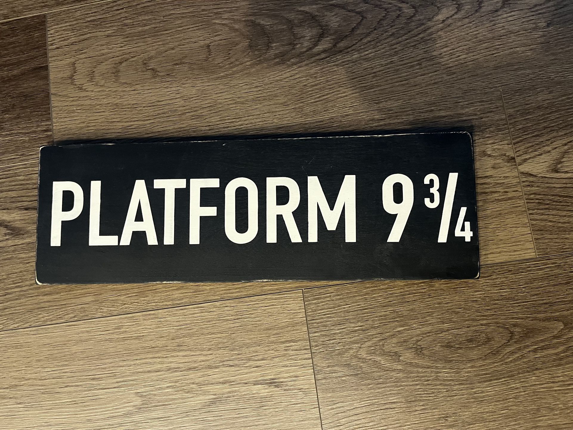 Harry Potter platform 9 3/4 sign