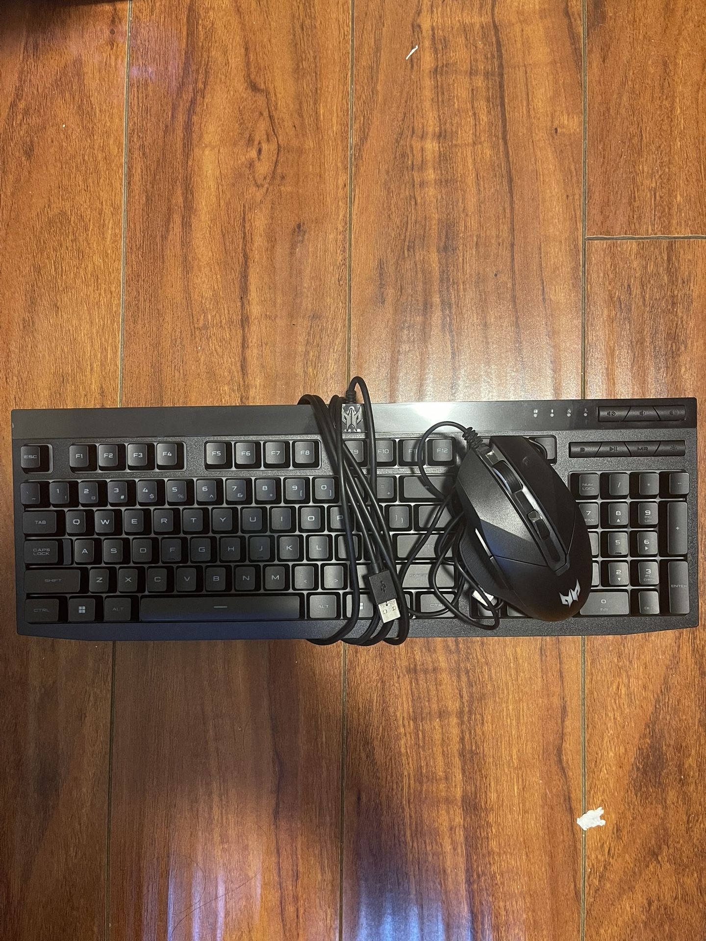 Acer Predator USB Keyboard And Mouse With LED lights