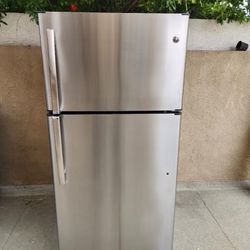 GE Refrigerator Stainless Steel 21cu Ft 33x31x66 👌👍3 MONTHS WARRANTY 