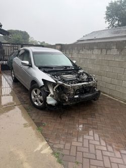 2010 Honda Croustour V6