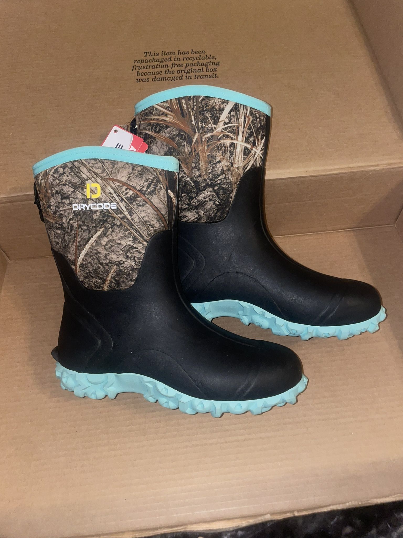 DRYCODE Woman’s Rubber boots-Size 9 *NEW*