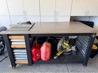 6’ table saw workbench. Table saw included