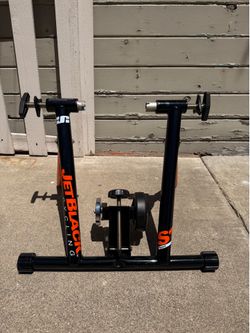 🚴‍♂️ JETBLACK Indoor Bike Trainer – Like New – Ready to Ride