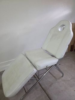 Adjustable White Massage/Facial Chair