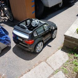 BMW Kids Electric Car