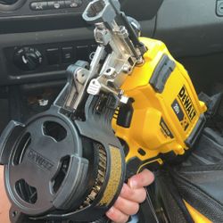 DEWALT ROOFING NAILER CORDLESS 