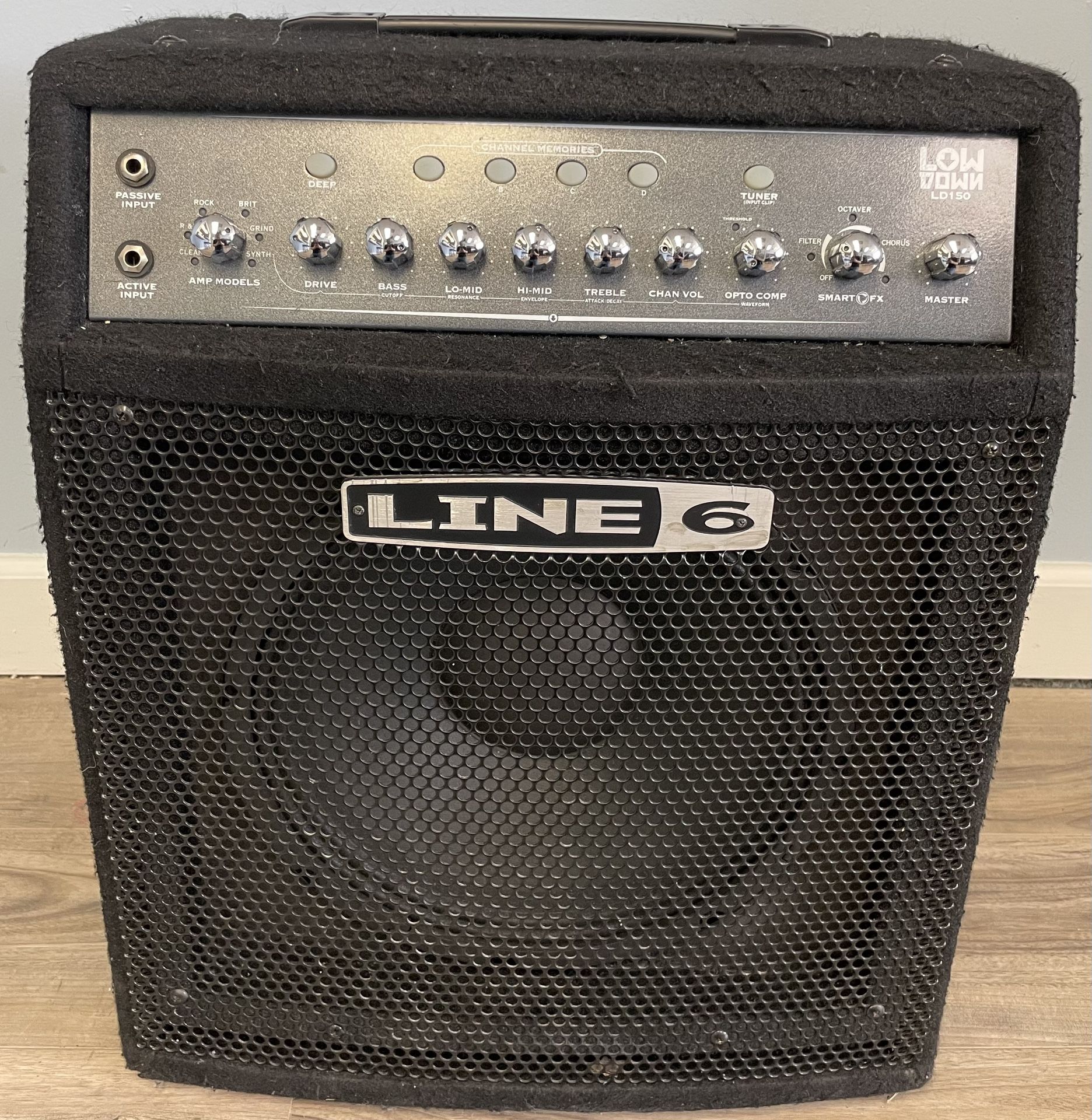 Line 6 LowDown LD150 150W Combo Bass Amp W/Powercord