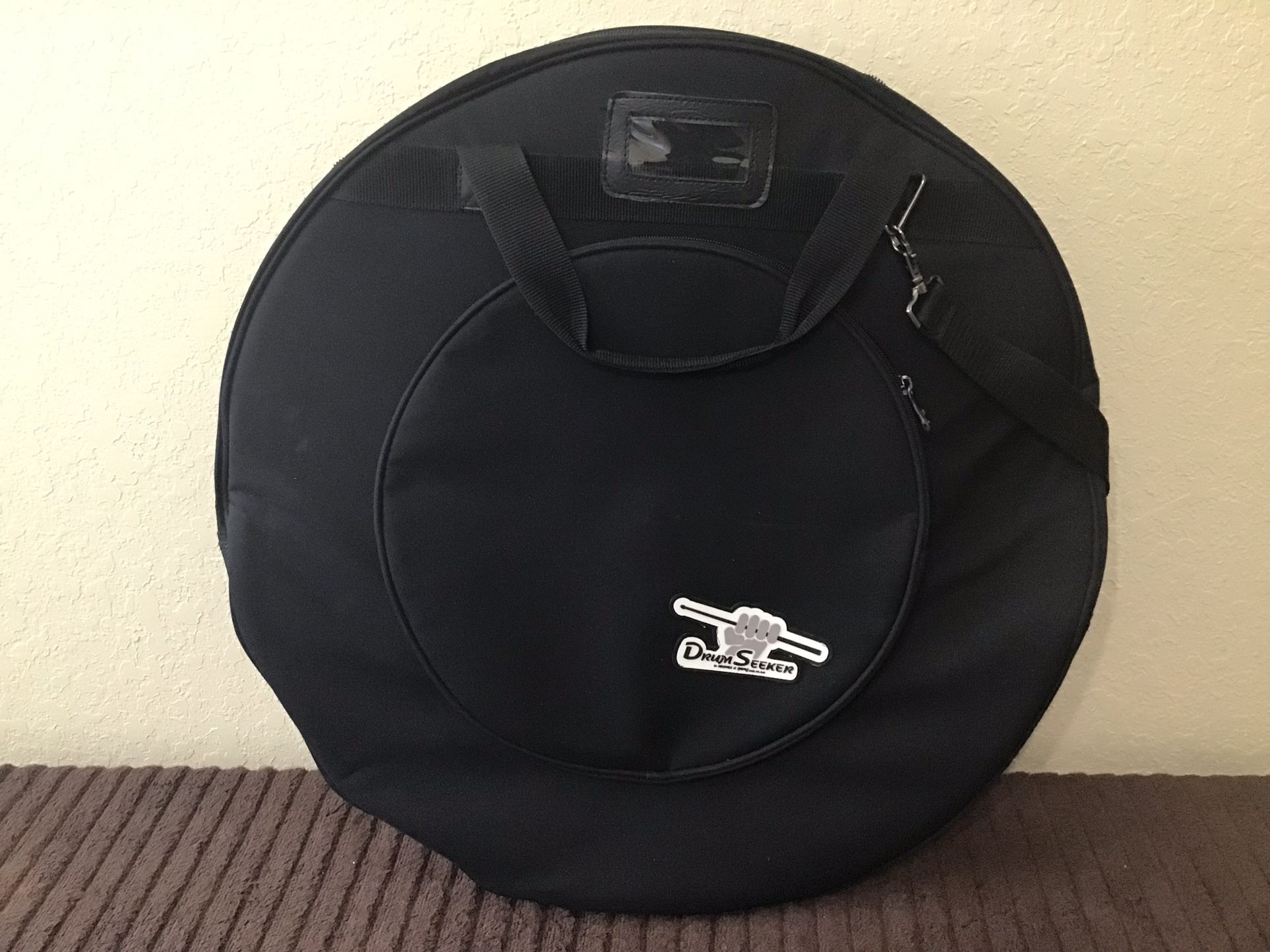 Humes & Berg Drum Seeker 22 Inch Cymbal Bag with Dividers