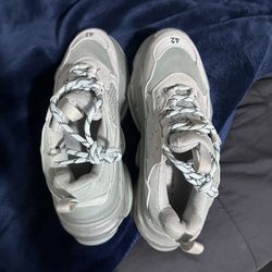 Balenciaga Shoes 