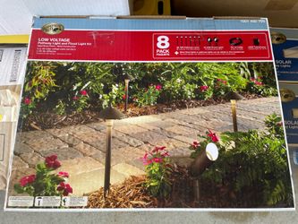 Hampton Bay Low Voltage Pathway & Floodlight Kit