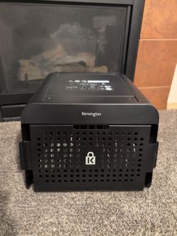 Kensington Lockable Device Storage/Charging Station