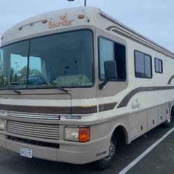 1997 Fleetwood Bounder