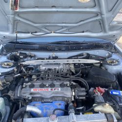 Papeles De Subasta  Toyota Corolla Año 1990 En Buen Estado 