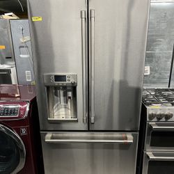 Cafe Counter Depth French Door Refrigerator With Keurig 