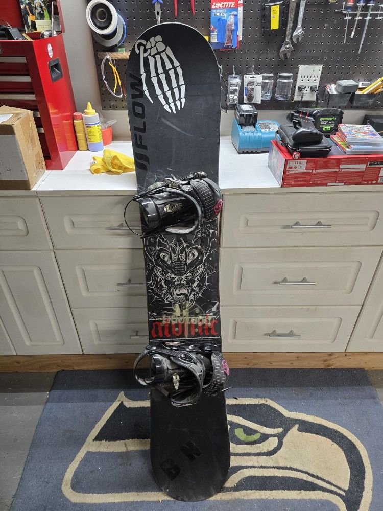 Snowboard w/ Bindings