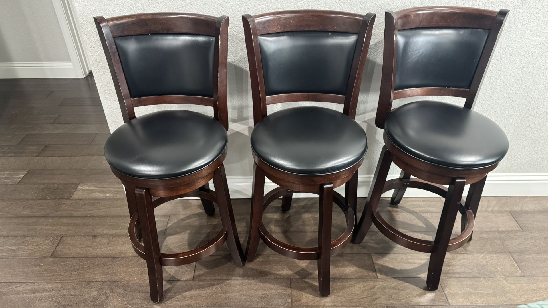 Barstool Chairs