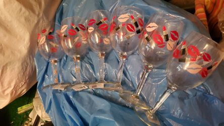 Set of 6 wine glasses