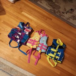 3 Life Vests Jackets 30 To 50 Pounds USCG Approved