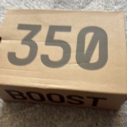 Adidas Yeezy Boost 350 V2 Zebra