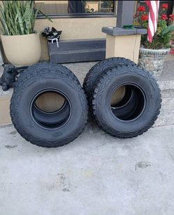 37x12.50r17 pro comp xtreme mt2
