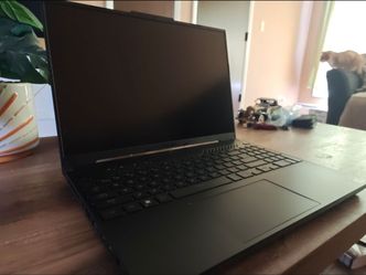Asus TUF Gaming FA617 8gb GPU 7700S, 8 core CPU, 16gb ram, 512gb ssd