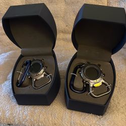 2 CLIP ON WATCHES (CAN CLIP TO GOLF BAG, Or BACKPACK