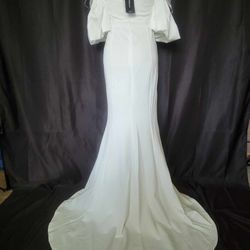 Off Shoulder Contrast Mesh Mermaid Hem Wedding Dress NEW, AVAILABLE SIZE SMALL AND MEDIUM.

