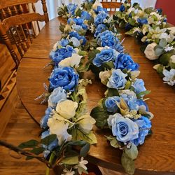 Garland With Blue And Light Blue Flowers 
