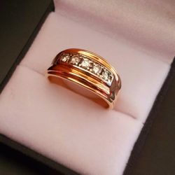 $467! Awesome Super Vintage 14k Gold Solid Diamond Ring Size 9