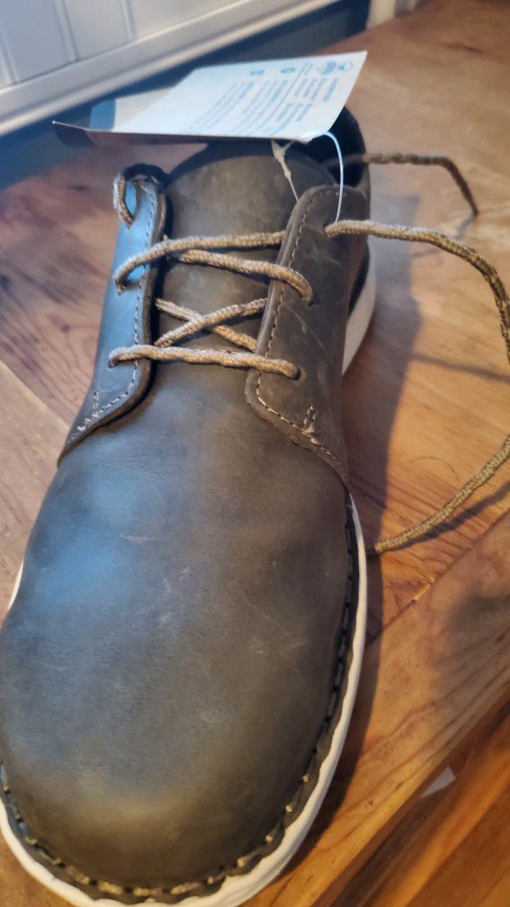 Brand NEW  REDWING steel Toe Work Shoes