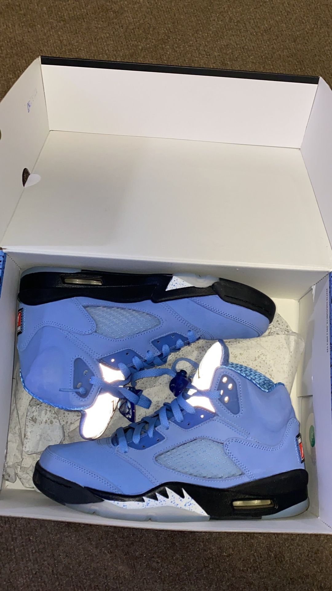 Jordan 5 Unc 