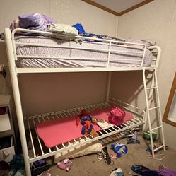 BUNKBEDS