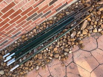 Green Metal Garden Stakes Bundle