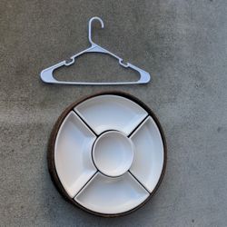 Like New Ceramic  Divided Dish Tray In Wicker Woven Basket 